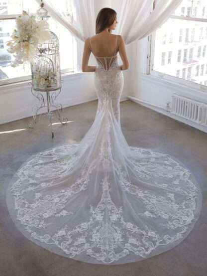 Olivine Enzoani Blue Wedding Dress. Spaghetti strap mermaid bridal gown. Chameleon Bride Bournemouth Dorset