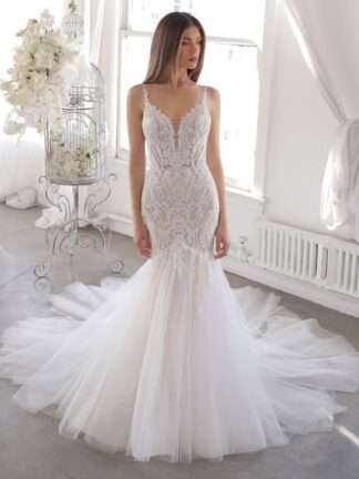 Onelia Enzoani Blue Wedding Dress. Chameleon Bride Bournemouth Dorset