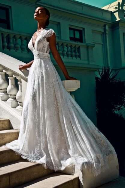 Lillium Enzoani Boho Wedding Dress. Chameleon Bride Bournemouth Dorset