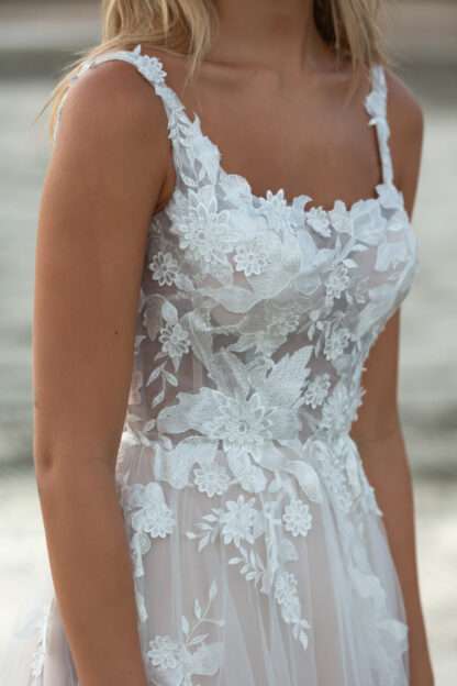 Joey square neck madi lane wedding dress. Soft flowy aline with straps and scoop neck. Chameleon Bride Bournemouth Dorset