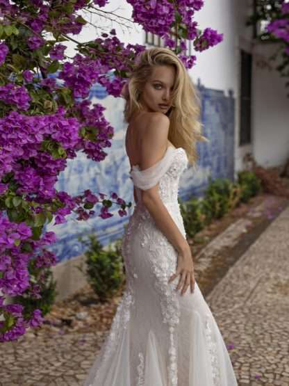 Lira Eva Lendel Wedding Dress Chameleon Bride Dorset