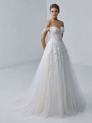 Aurora Etoile Wedding Dress. Chameleon Bride Bournemouth Dorset