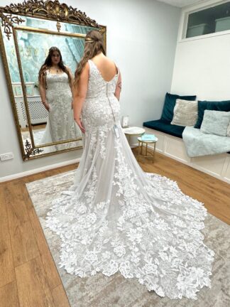 Sasha Plus size square neck mermaid fitted body con Wedding Dress for curvy brides with curves Chameleon Bride Dorset
