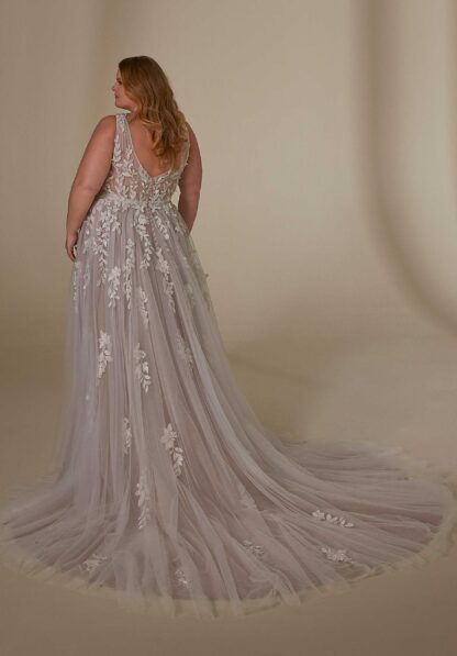 Lynette Morilee Plus size curvy wedding dress. V eck with leafy lace and sparkle. Chameleon Bride Bournemouth Dorset