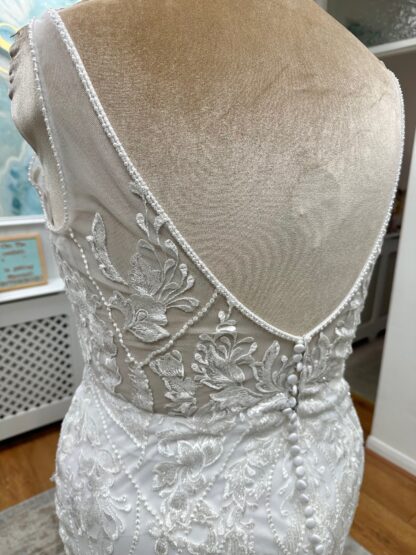 Gatsby vintage lace wedding dress for brides with curves. Plus size bridal gown Chameleon Bride Bournemouth Dorset